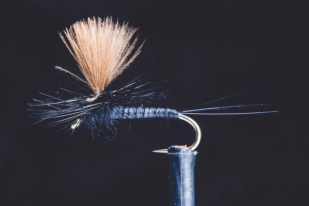 Manic Quill Spinner 14 Black